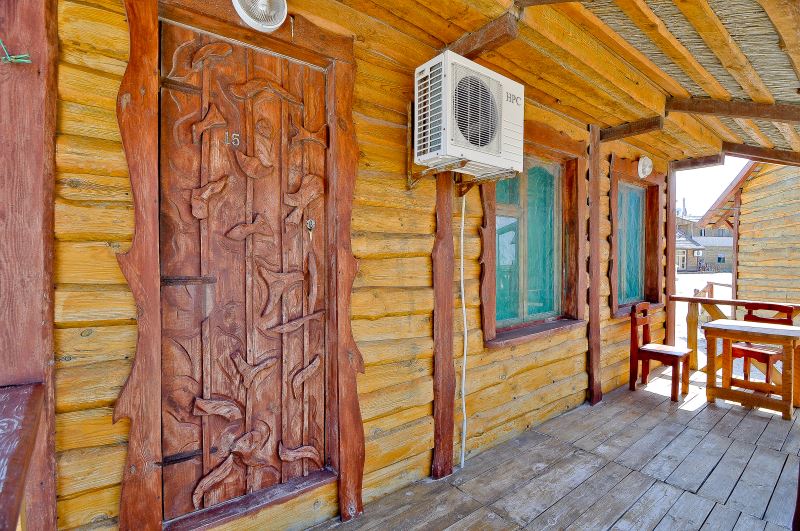 Домики в Крыму - первая береговая линия